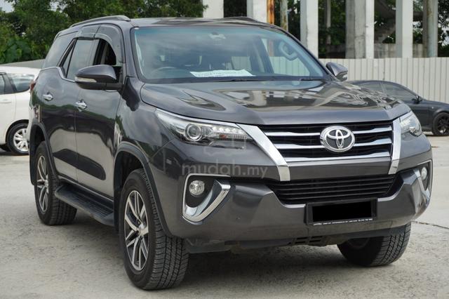 4x4 KING⭐7 SEATER⭐2017 Toyota FORTUNER 2.7 SRZ 4x4 - 1