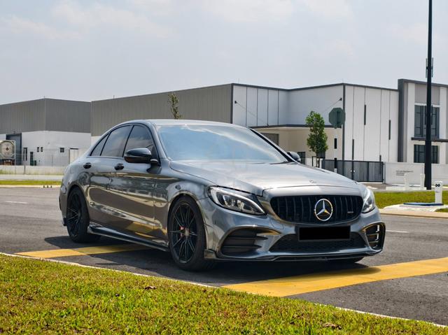 2017 Mercedes Benz C200 2.0 AMG LINE EXHAUST F/Lon - 1