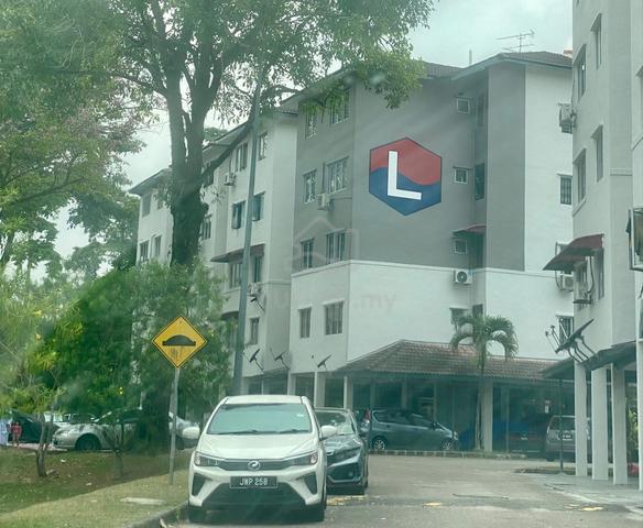 Sri Intan (Bandar Seri Alam) 1