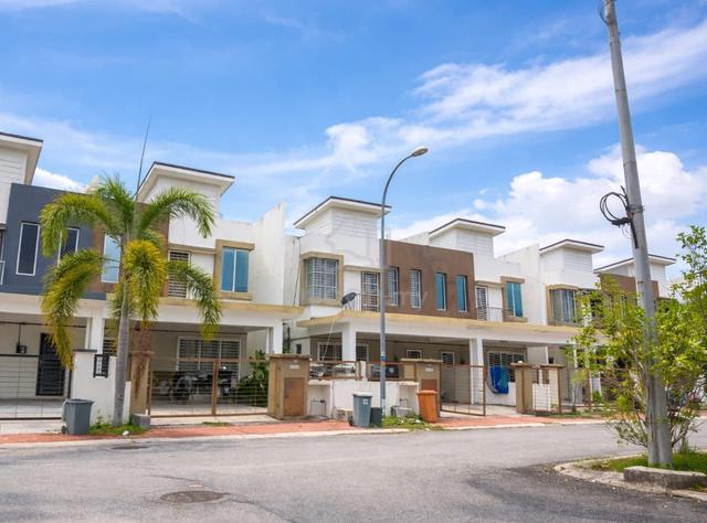 Cheapest Double Storey Jalan Bentara Jalan Kebun Baru Shah Alam 1