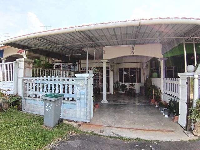 Single Storey Terrace House For Sale In Taman Titiwangsa,kluang,Johor. 1