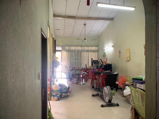 1 Storey Terrace House For Sale at Taman Pelangi Johor Bahru 22x80 1