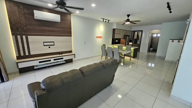 Valley West @ Horizon Hill 2Storey Full Furnish Good Condition 1