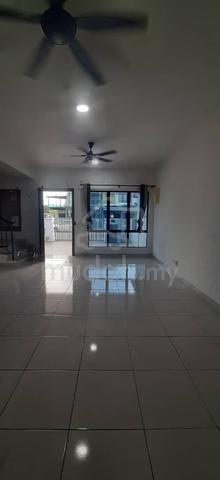 Basic & Partly Furnished Double Storey Terrace M Aruna Saujana Rawang 1