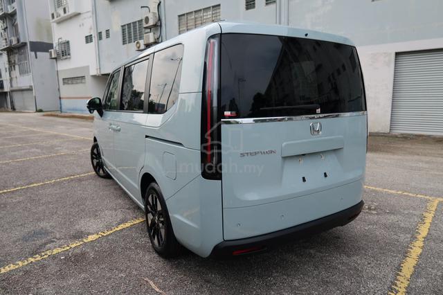 2023 Honda STEPWAGON 1.5 AIR (A) - 4