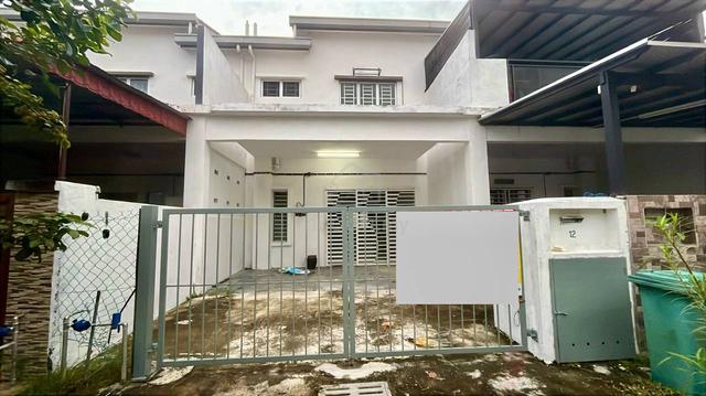 Double Storey Taman Sri Tanjung Semenyih 1