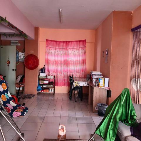 Sri Impian Apartment (Larkin Perdana) 1