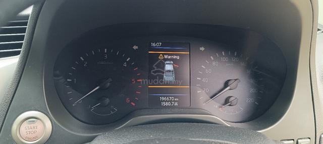 2019 Nissan NAVARA 2.5 V NP300 (A) - 4