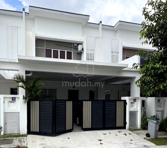 Beautiful 4-Bedroom 4Bathroom Home in Ara Sendayan 1