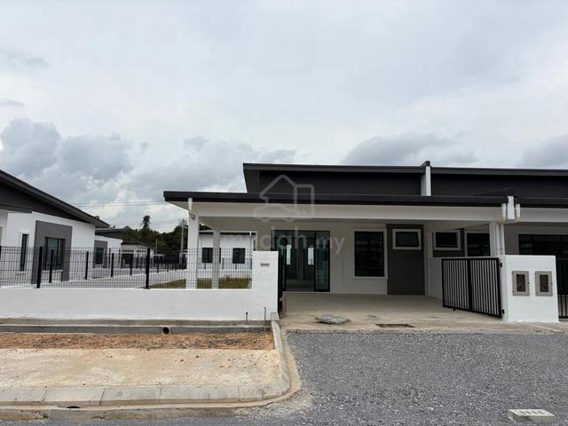 Petrajaya Single Storey Corner For Sale 1