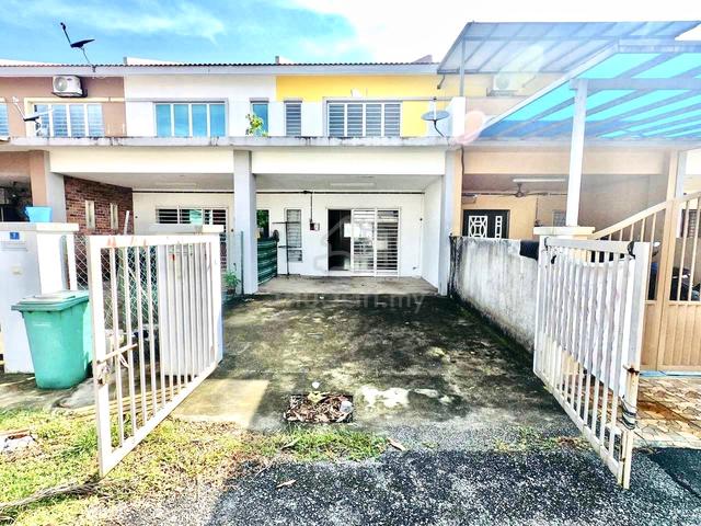 [FREEHOLD] 2 Storey Terrace, Seksyen 6 Bandar Rinching, Semenyih 1