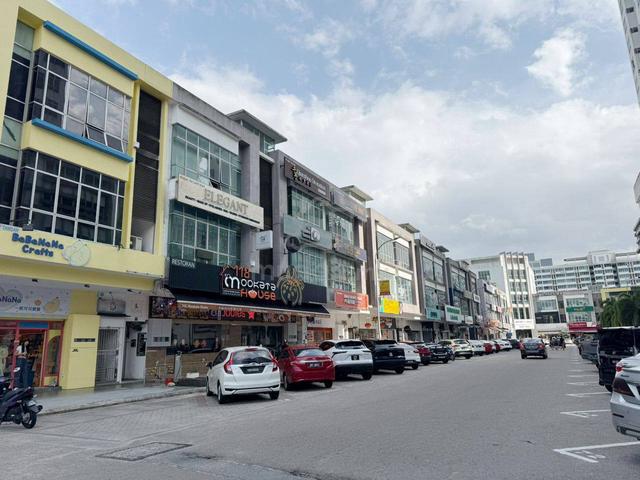 Austin Heights 3 Storey Shoplot For Sale 1