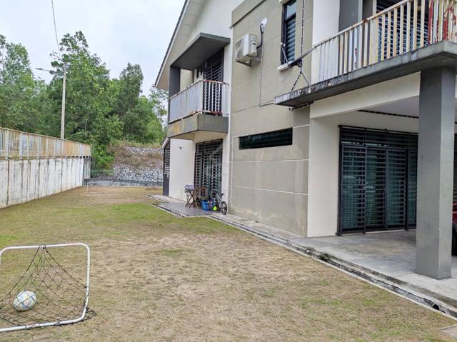 D Mawar Residensi Corner lot 2 storey terraced at Bndr Br Salak Tingi 1