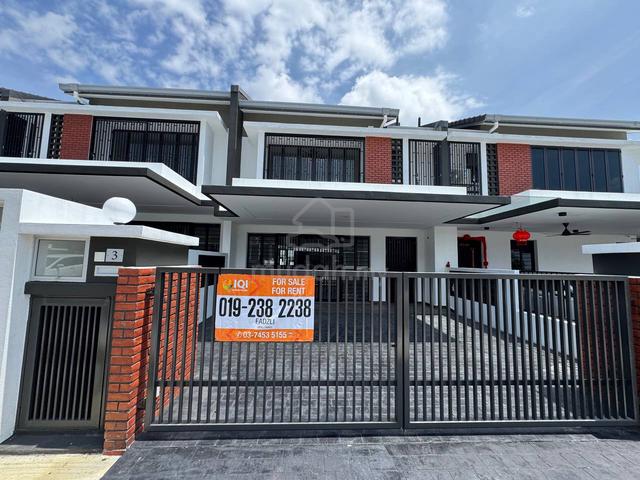 Elmina Green 7 Near Lakeside Mall, Superlink 24x80ft For Rent 1