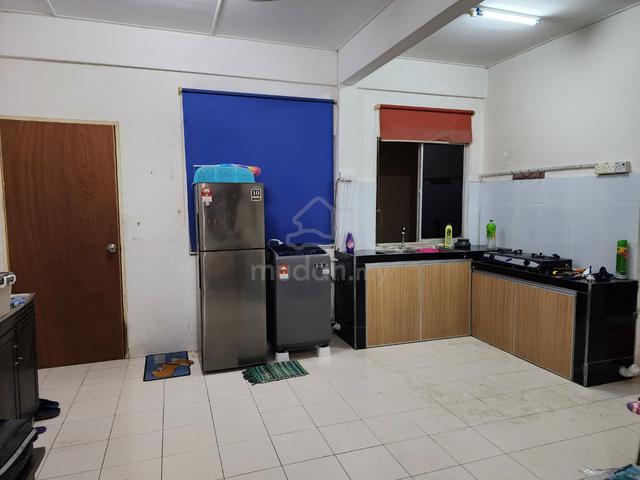 Taman Desa Ilmu 1