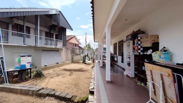 Taman Perling 1.5 Storey End lot Full loan Bukit Indah Nusa Bestari 1