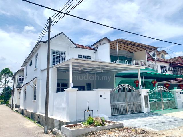 Taman Universiti, Endlot 2storey, 4room/ 4bathroom, All New Renovation 1