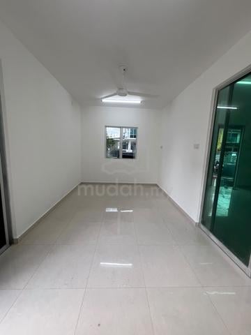 Taman sejati corner house for rent  1