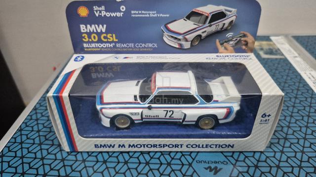 Shell BMW 3.0 CSL Bluetooth RC Car (1:41 Scale) - photo 2 of 4