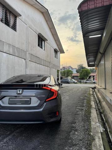 2017 Honda CIVIC 1.8 S I-VTEC (A) - 4