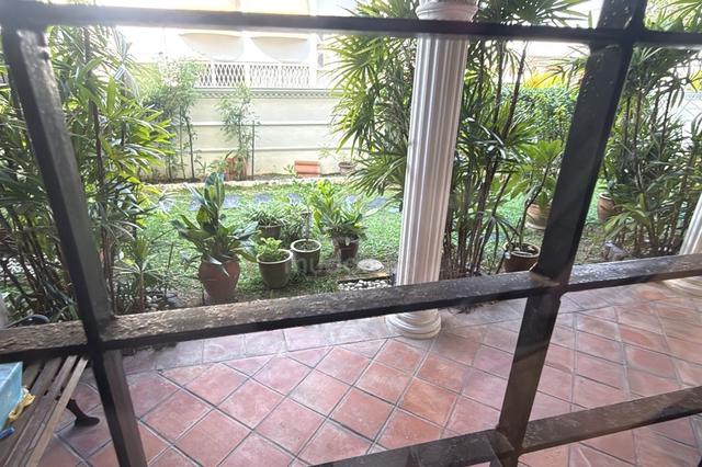 2 Sty Charming Villa | near SJK Chong Cheng | Semi-D 1