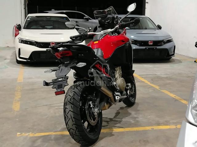 2025 Ducati Multistrada V4 S Grade 6 Low Mileage - photo 2 of 10