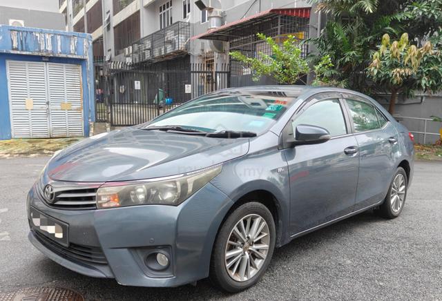 1 OWNER 2015 Toyota COROLLA 1.8 ALTIS G (A) - 3