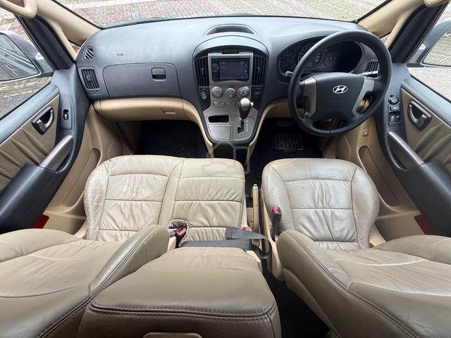 2013 Hyundai GRAND STAREX 2.5 ROYALE FACELIFT (A) - 5