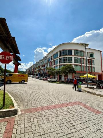 Bandar Baru Seri Alam Three Storey Shop Office Johor 1