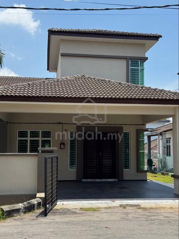 Rumah kembar setingkat untuk disewa. 1