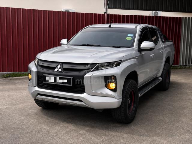 2019 Mitsubishi TRITON 2.4 VGT (A) LOAN KEDAI - 3