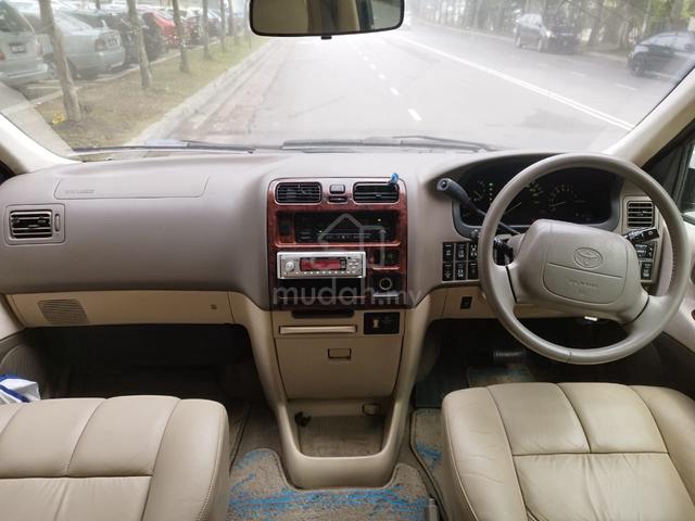 2008 Mazda 5 2.0 FACELIFT (A) - 2