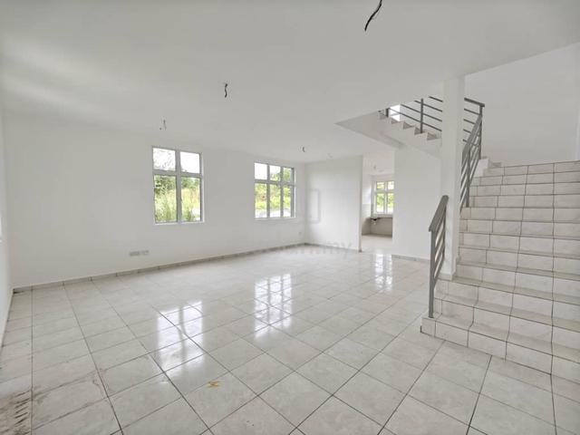 [FREEHOLD] Cheng Setia, Double storey terrace, corner lot 4