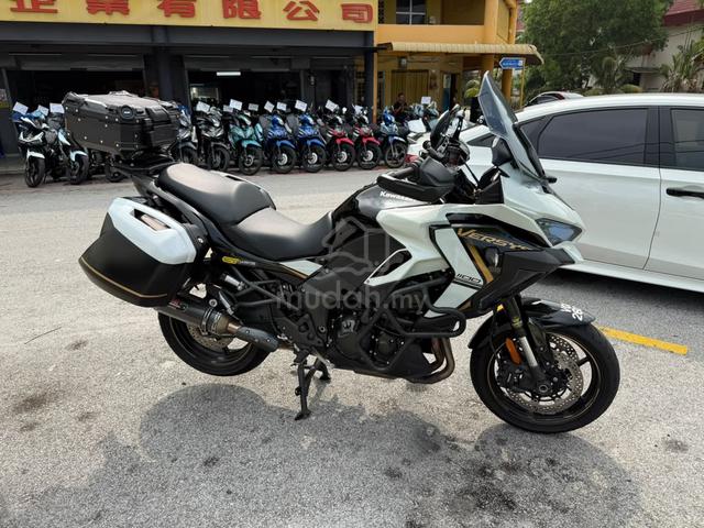 2025 Kawasaki Versys 1100 S KTRC ABS Side Panniers - photo 2 of 10