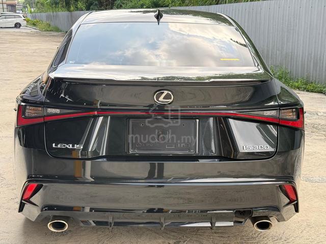 2022 Lexus IS300 2.0 F-SPORT MODE BLACK S - 5