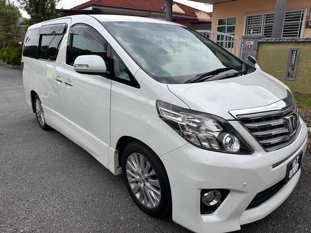 2012/2015 Toyota ALPHARD 2.4 HIGH SPEC PILOT SEATS - 1