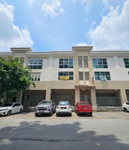 22x80 3 Storey Shop Office Lot Subang Impian Seksyen U5 Shah Alam 1