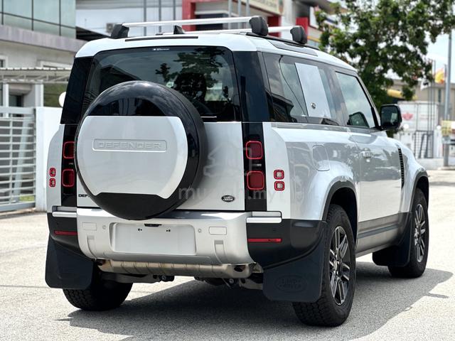 2023 Land Rover Defender 90 2.0 P300 Base Grade - 2