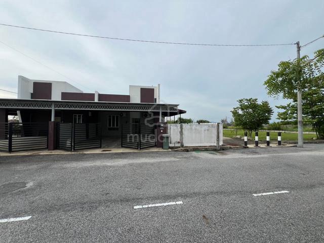 Semi-D Taman Kijang, Mentaloon , Alor Setar 1
