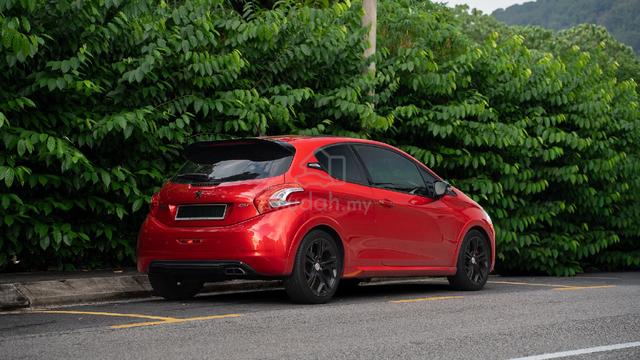 2013 Peugeot 208 1.6 GTi (M) - 2
