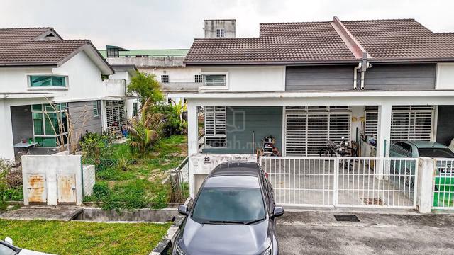 Single Storey Semi-D Taman Bukit Changgang @ Banting ,Selangor 1