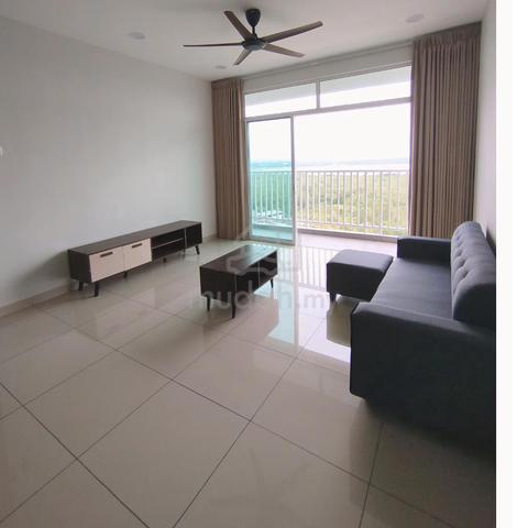 The Twin Residences @ Tampoi 1
