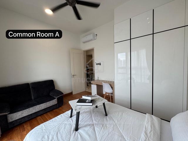 Common Room Tritower Residence Walking To Ciq Fully Furnished 3