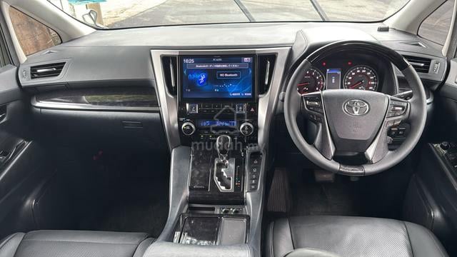 MAX LOAN FACELIFT 2018 Toyota ALPHARD 2.5 SC - 4
