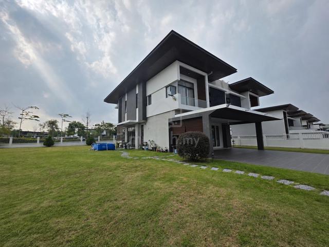 Bandar Seri Coalfields Semi D Corner Lot With Huge Land Area! Hampton 1