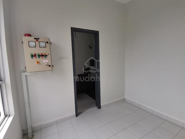 Seremban Ready Unit Hilltop area 2.5 storey with private clubhouse 5