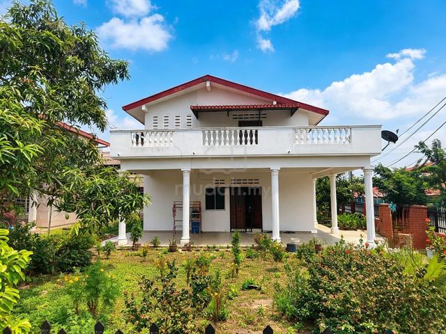 Bungalow Beside SK Dato' Bandar Rasah 1