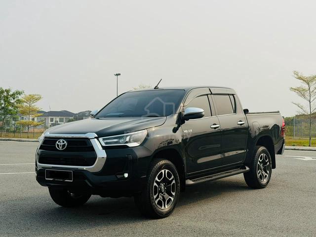 2021 Toyota HILUX 2.4 V FACELIFT (A) - 3