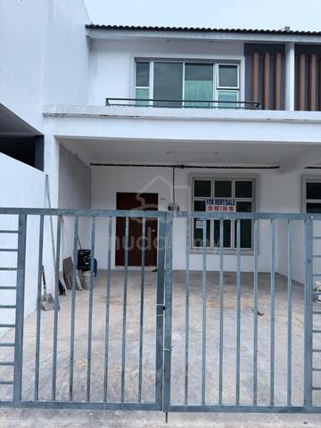 Scientex Bandar Jasin📍Double Storey Teres House 4B3B 1