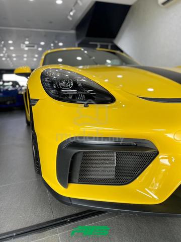 2020 Porsche CAYMAN 718 GT4 4.0 (M) racing yellow - 4
